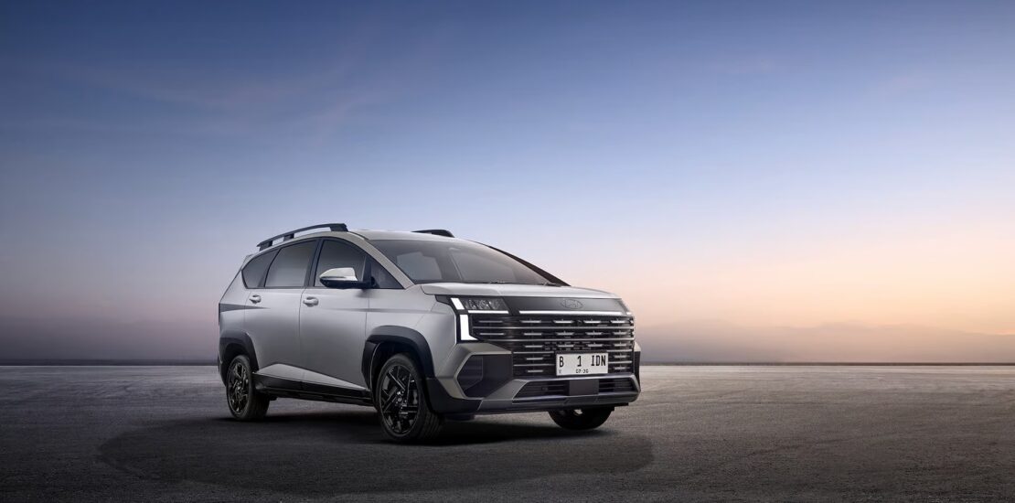 Hyundai Stargazer Cartenz X